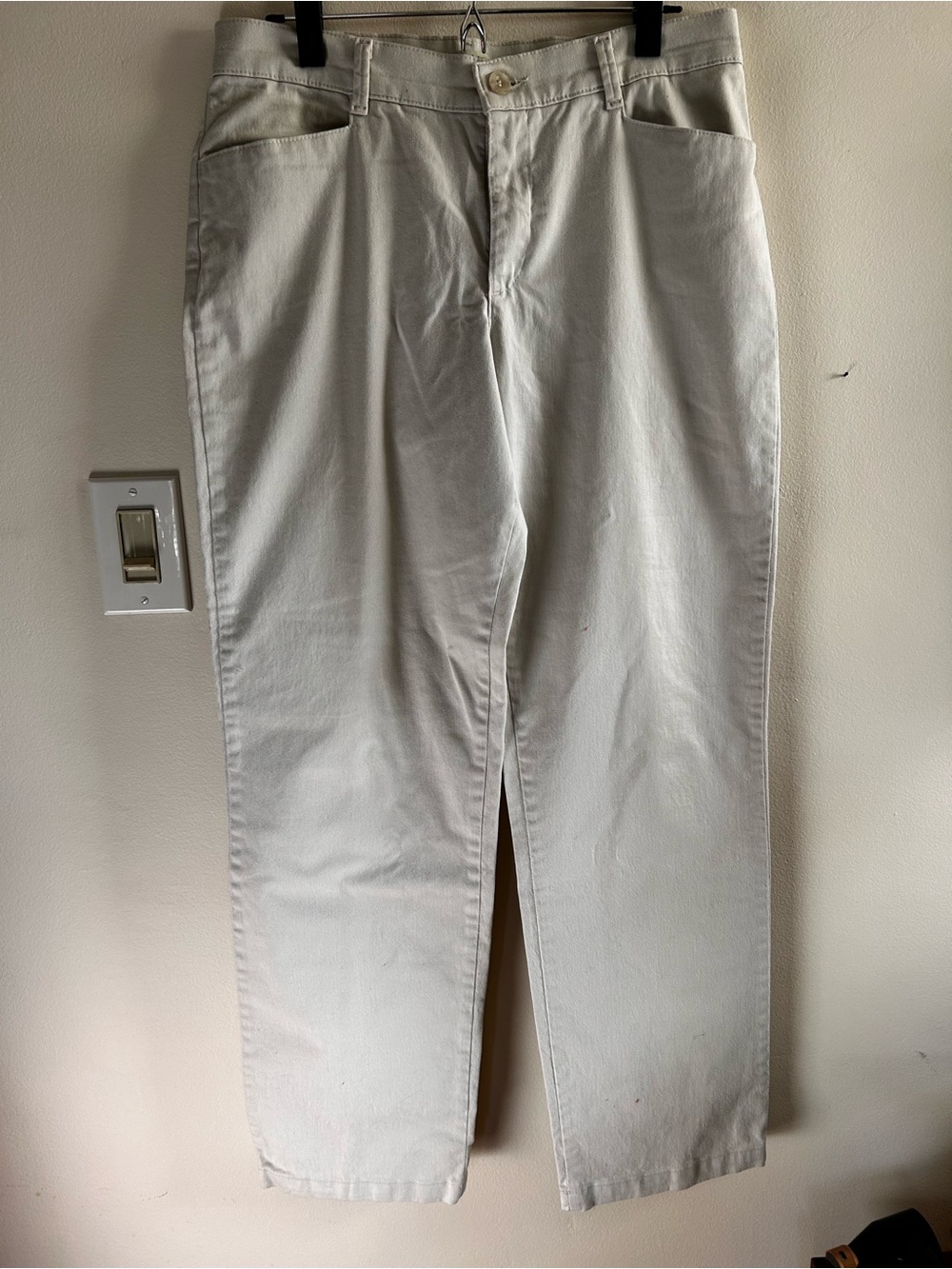 Lee Women’s Relaxed Straight Leg Casual Khaki Pants in Light Beige